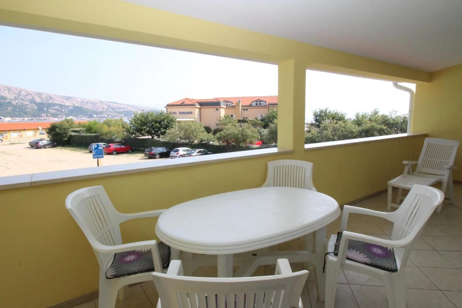 Apartment Krznaric Beach Baska